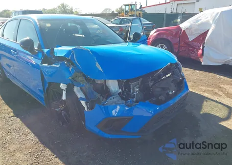 2024 Honda Civic Sport z USA, uszkodzony, nr VIN 19XFL2H85RE027660